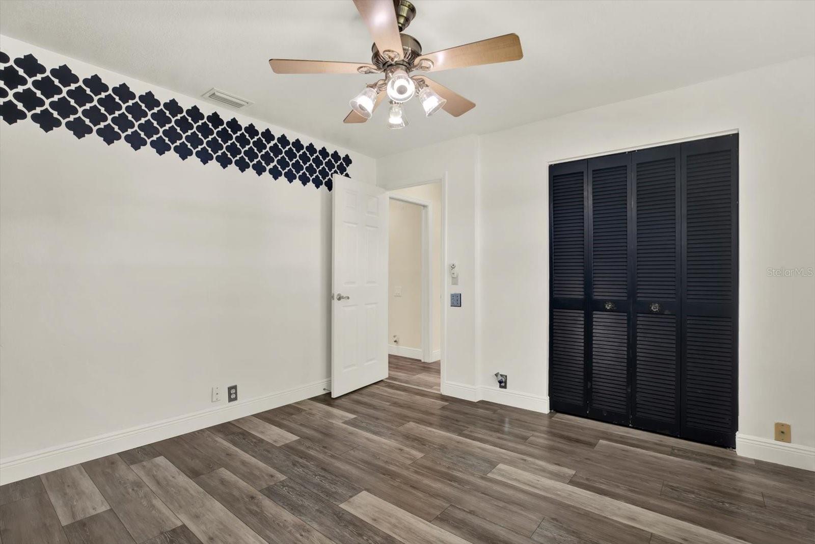 Image 21 of 36 For 9806 Didrikson Drive