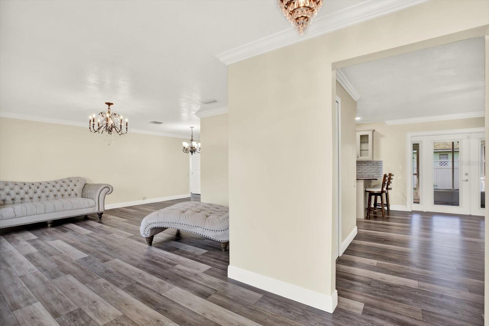 Image 4 of 36 For 9806 Didrikson Drive