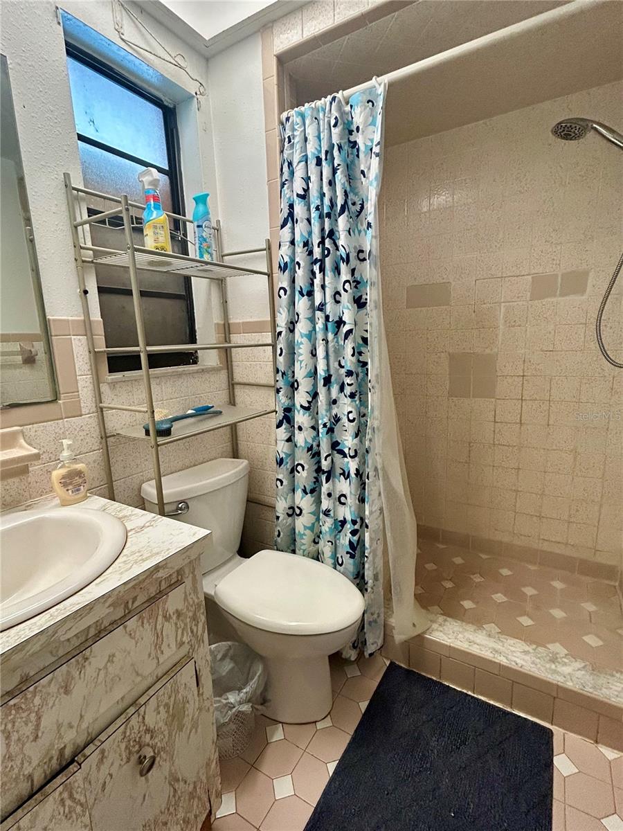 Image 13 of 24 For 4047 Garland Terrace