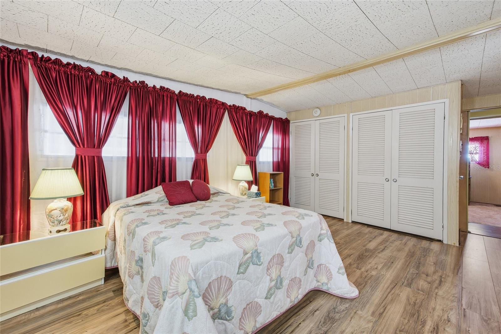 Image 25 of 49 For 3896 Picciola Road 411