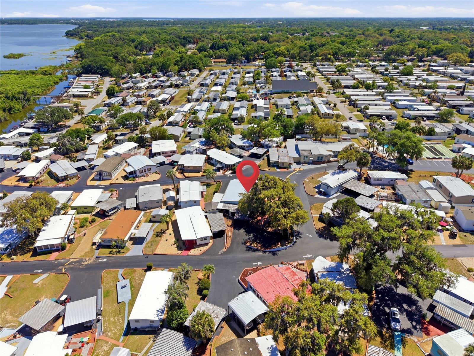 Image 41 of 49 For 3896 Picciola Road 411