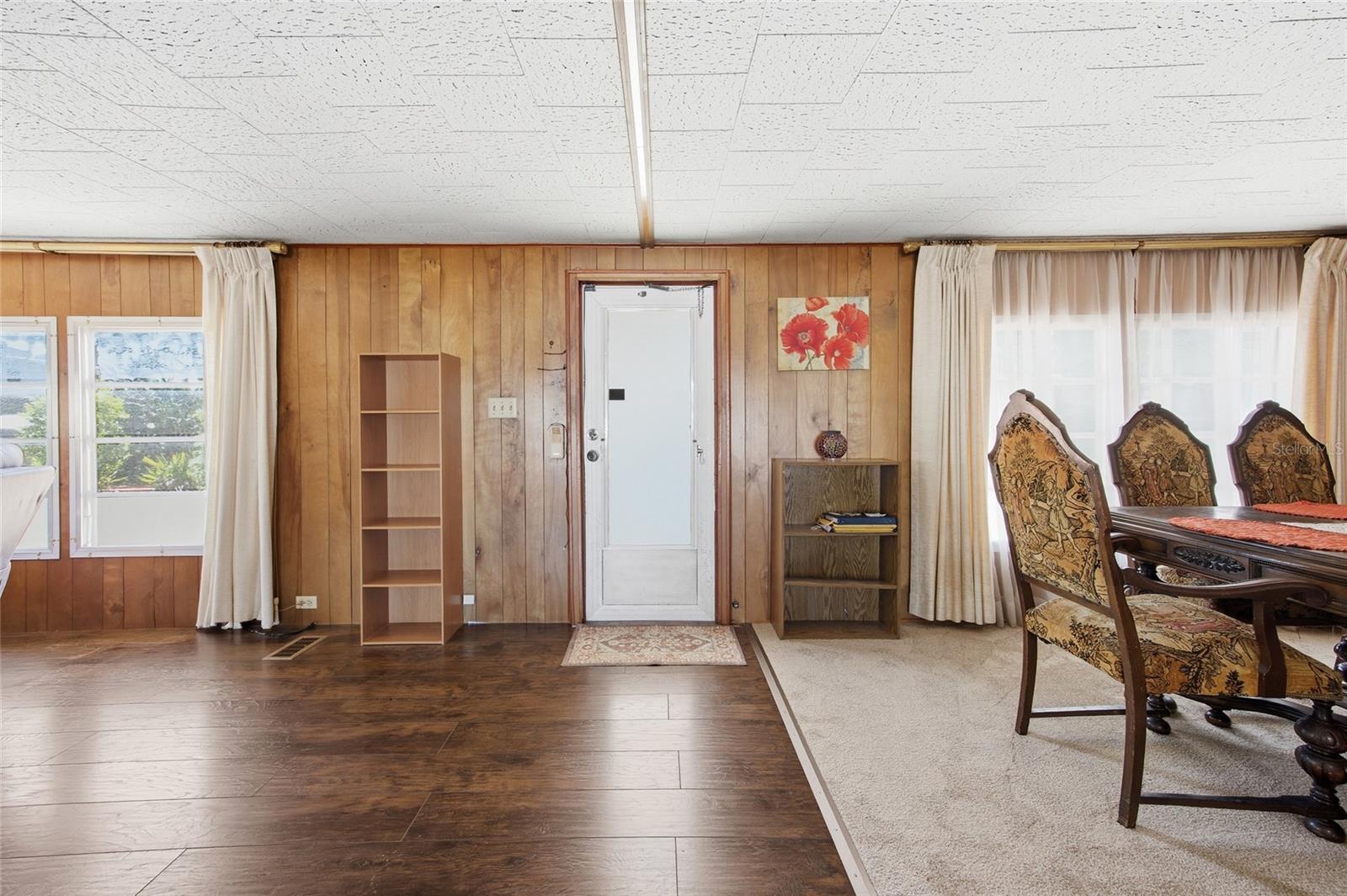 Image 6 of 49 For 3896 Picciola Road 411