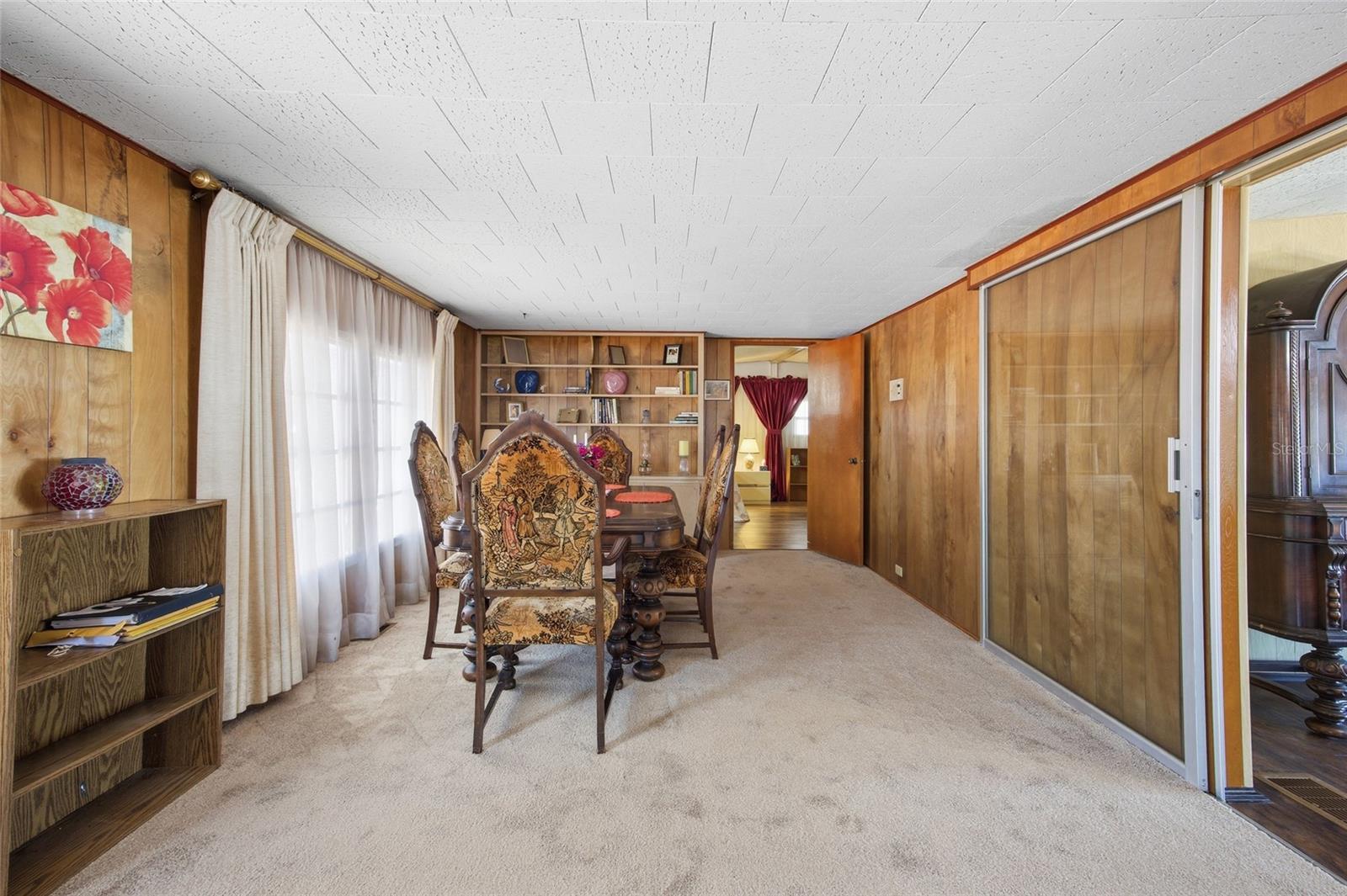 Image 9 of 49 For 3896 Picciola Road 411