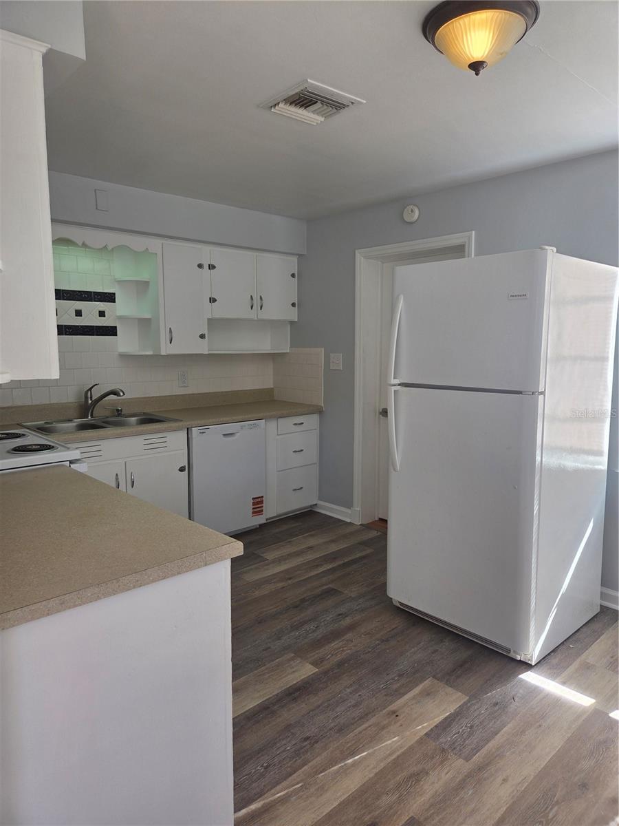 Image 19 of 24 For 101 Atwater Avenue