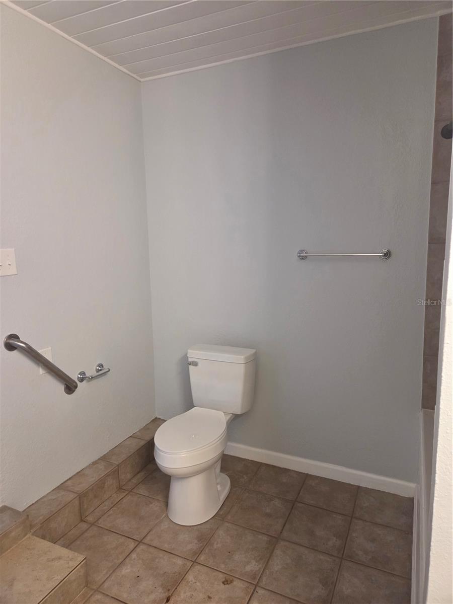 Image 22 of 24 For 101 Atwater Avenue