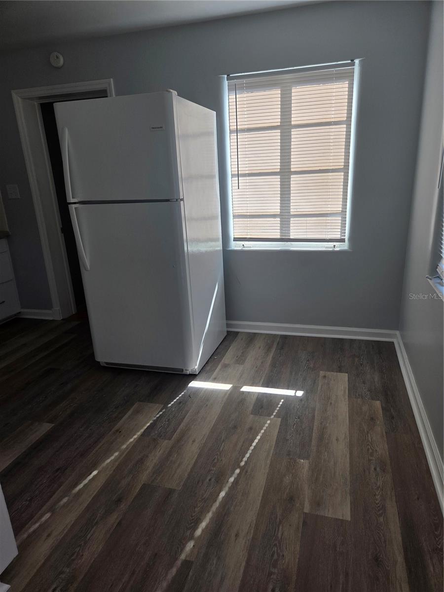 Image 6 of 24 For 101 Atwater Avenue