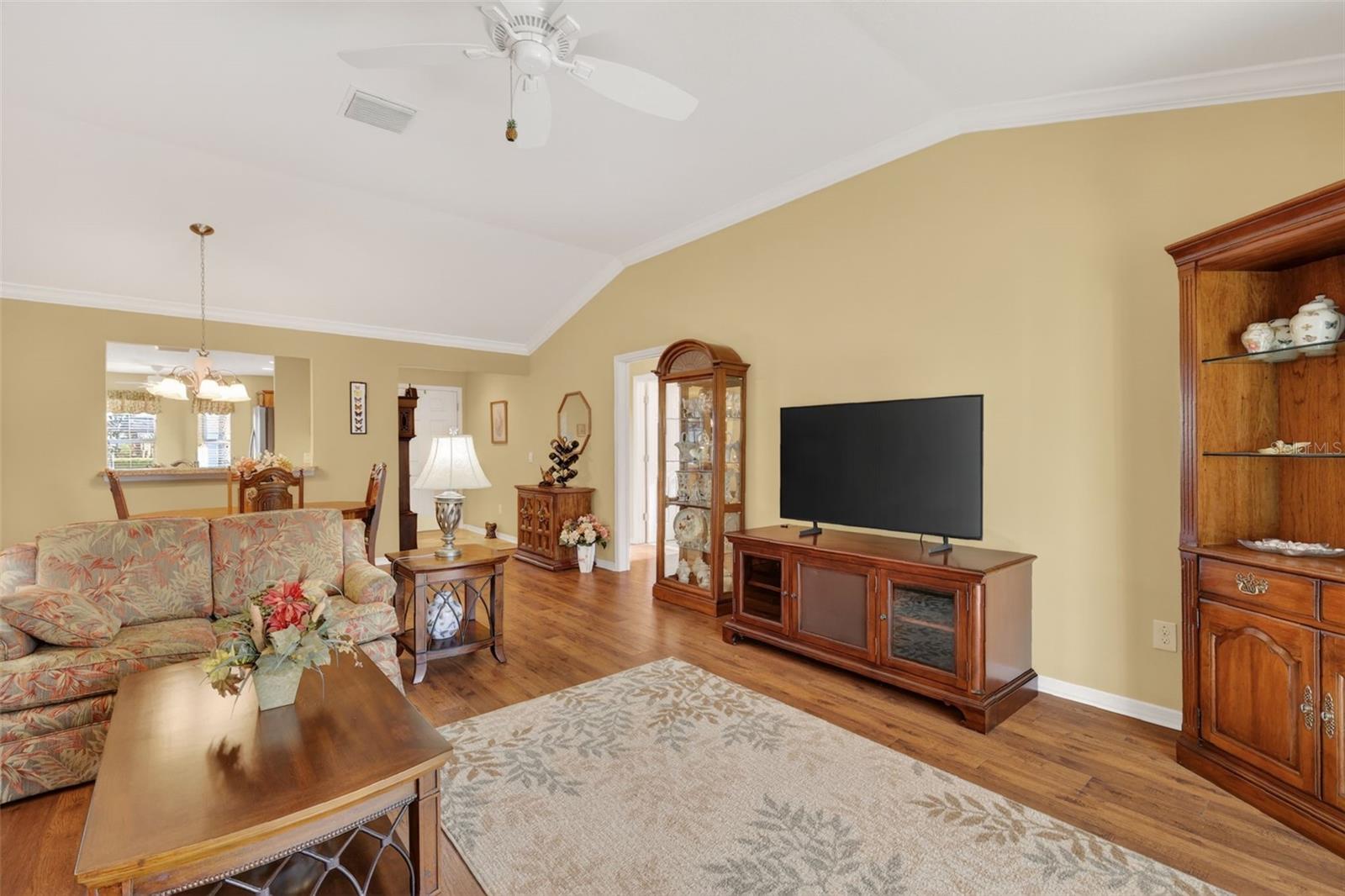 Image 4 of 25 For 603 Evesborough Path