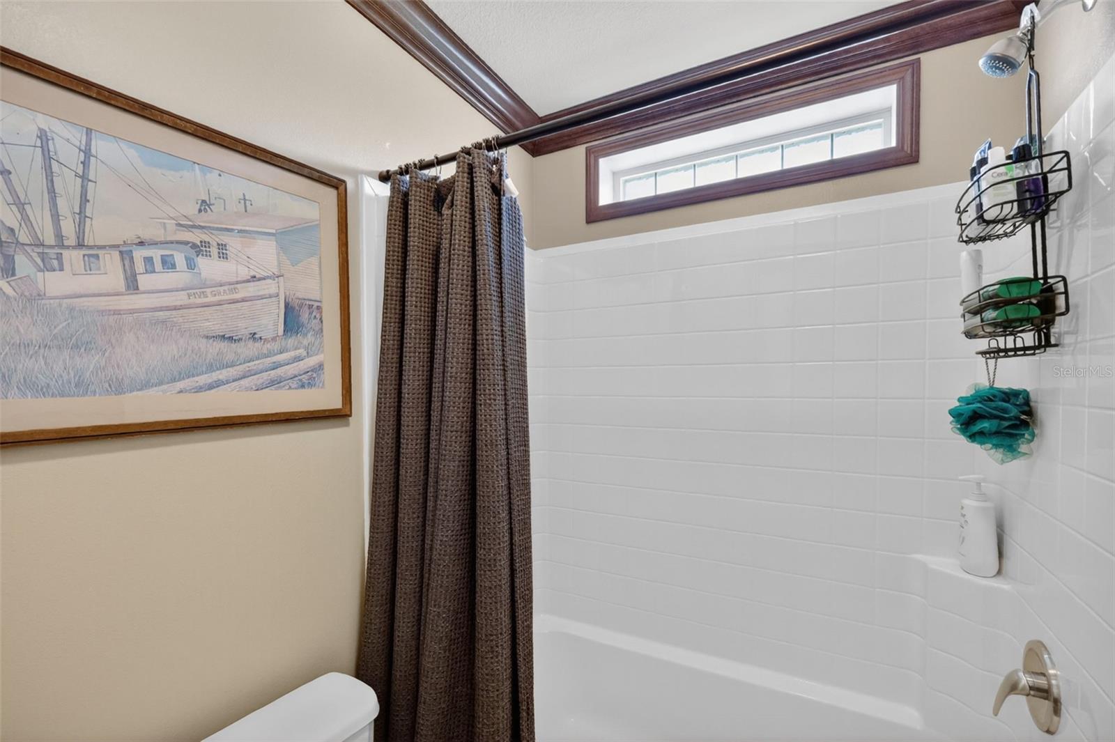 Listing photo id 23 for 9879 Buckskin Avenue