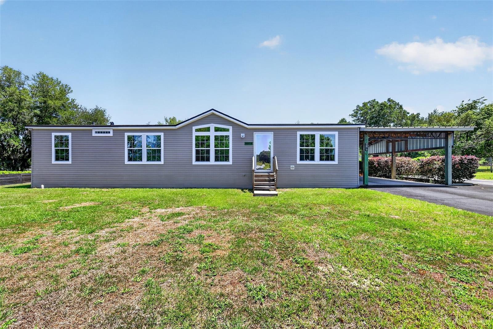 Listing photo id 30 for 9879 Buckskin Avenue