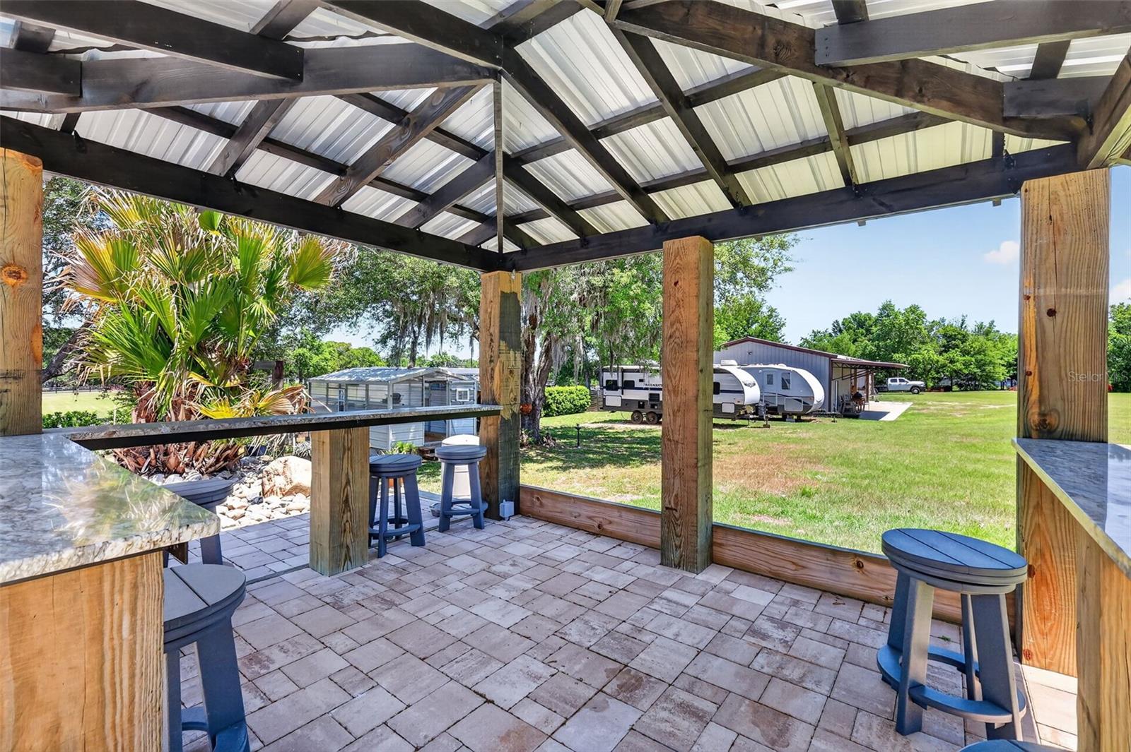 Listing photo id 34 for 9879 Buckskin Avenue