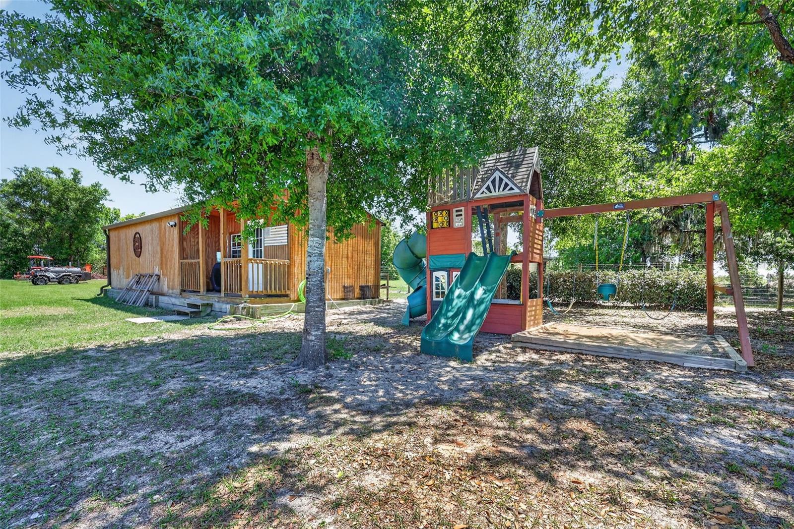 Listing photo id 42 for 9879 Buckskin Avenue