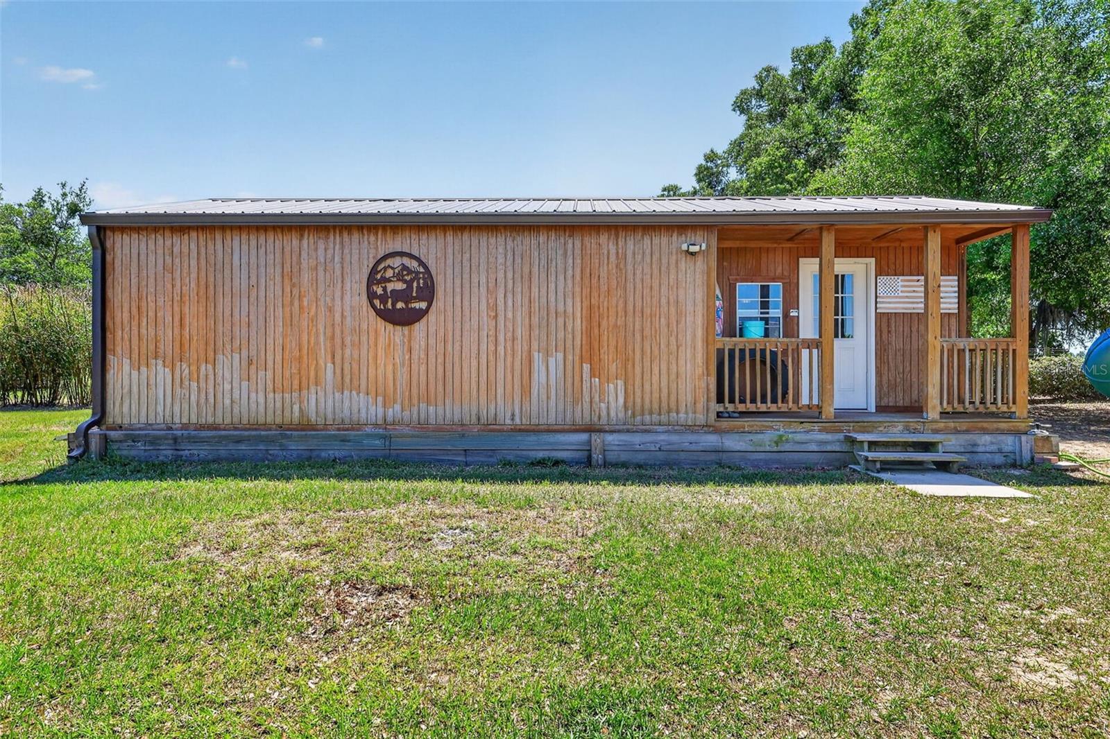 Listing photo id 43 for 9879 Buckskin Avenue