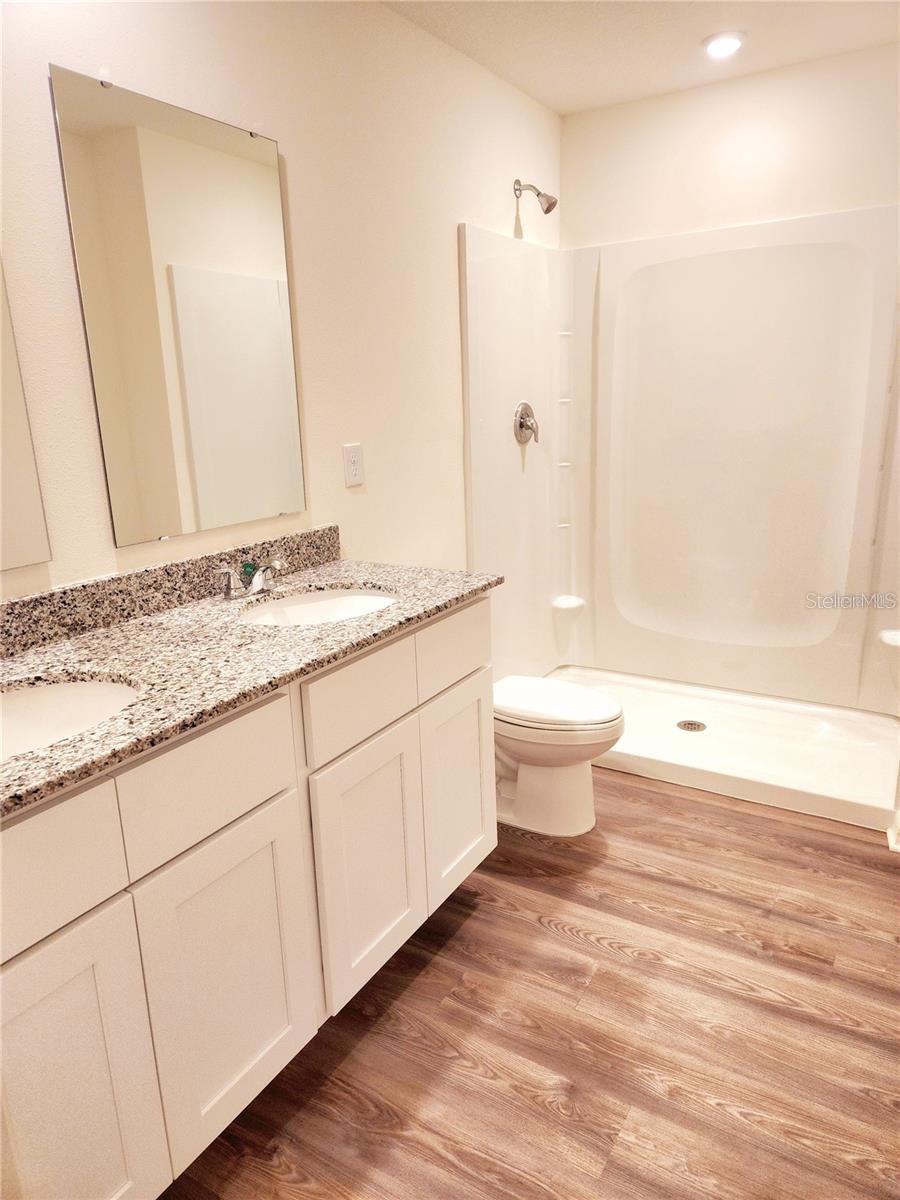 Image 5 of 23 For 1931 Golden Beak Drive