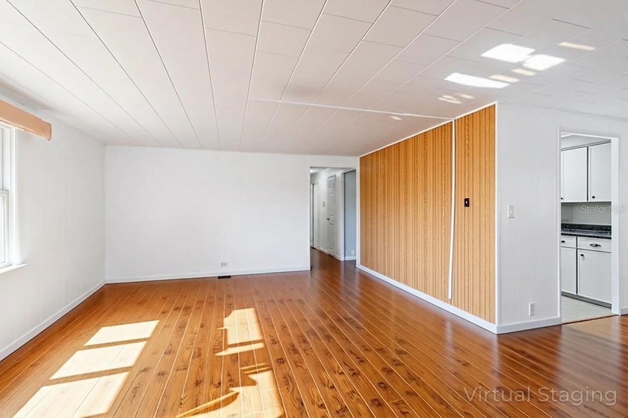 Image 11 of 45 For 1026 Capella Drive