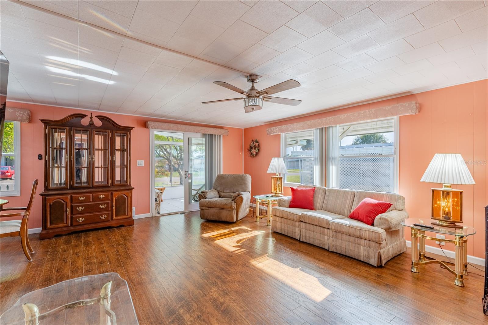 Image 19 of 45 For 1026 Capella Drive