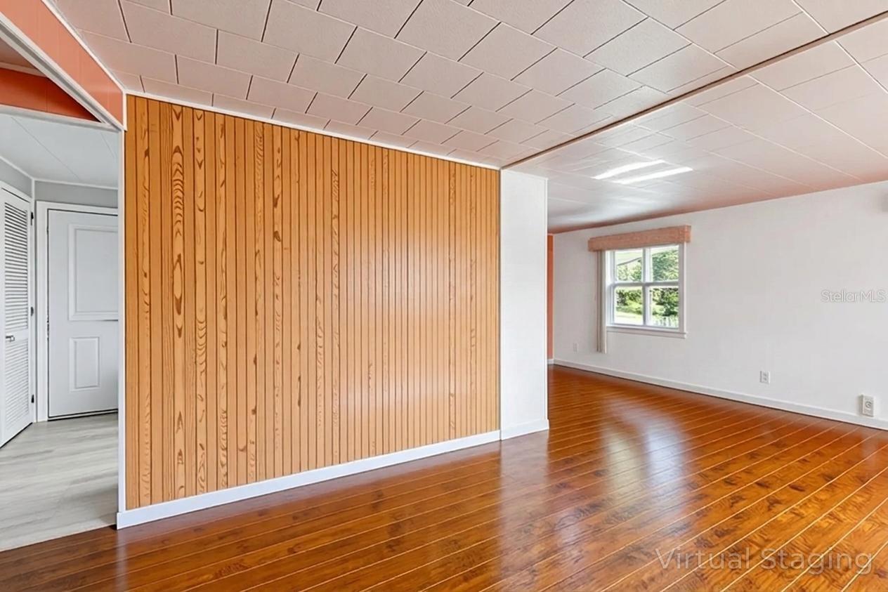 Image 21 of 45 For 1026 Capella Drive