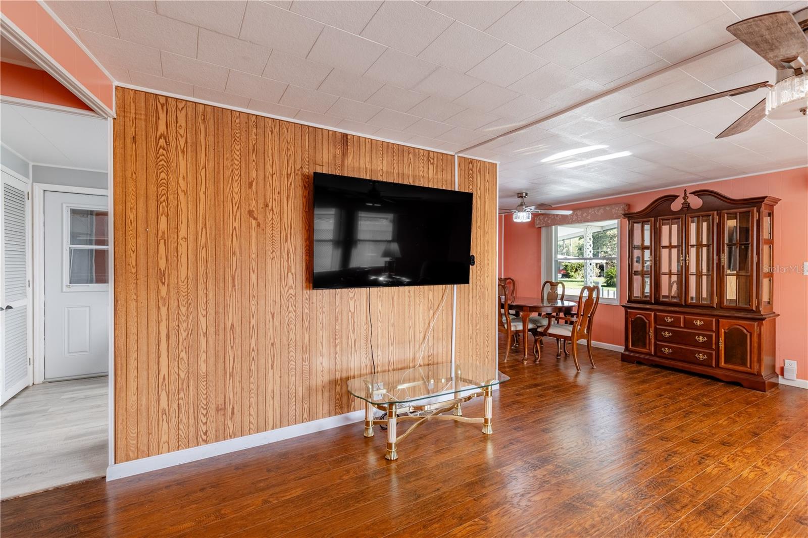 Image 23 of 45 For 1026 Capella Drive