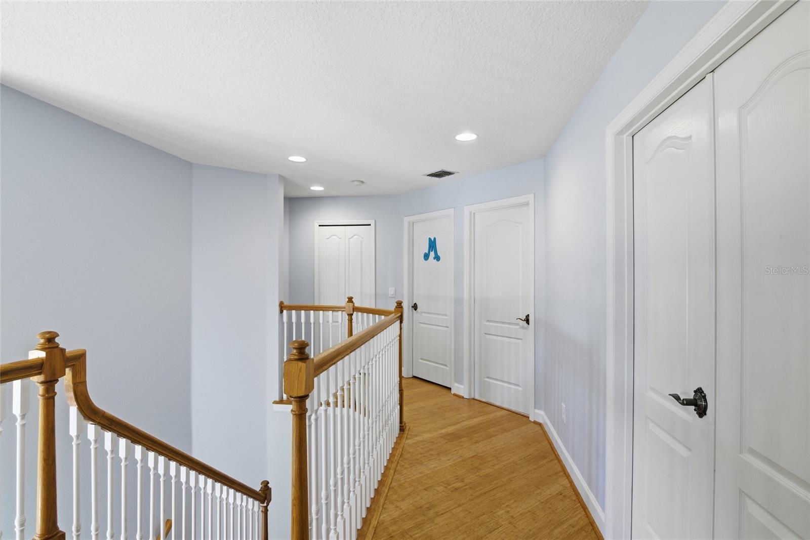 Listing photo id 20 for 3430 Turningwind Lane