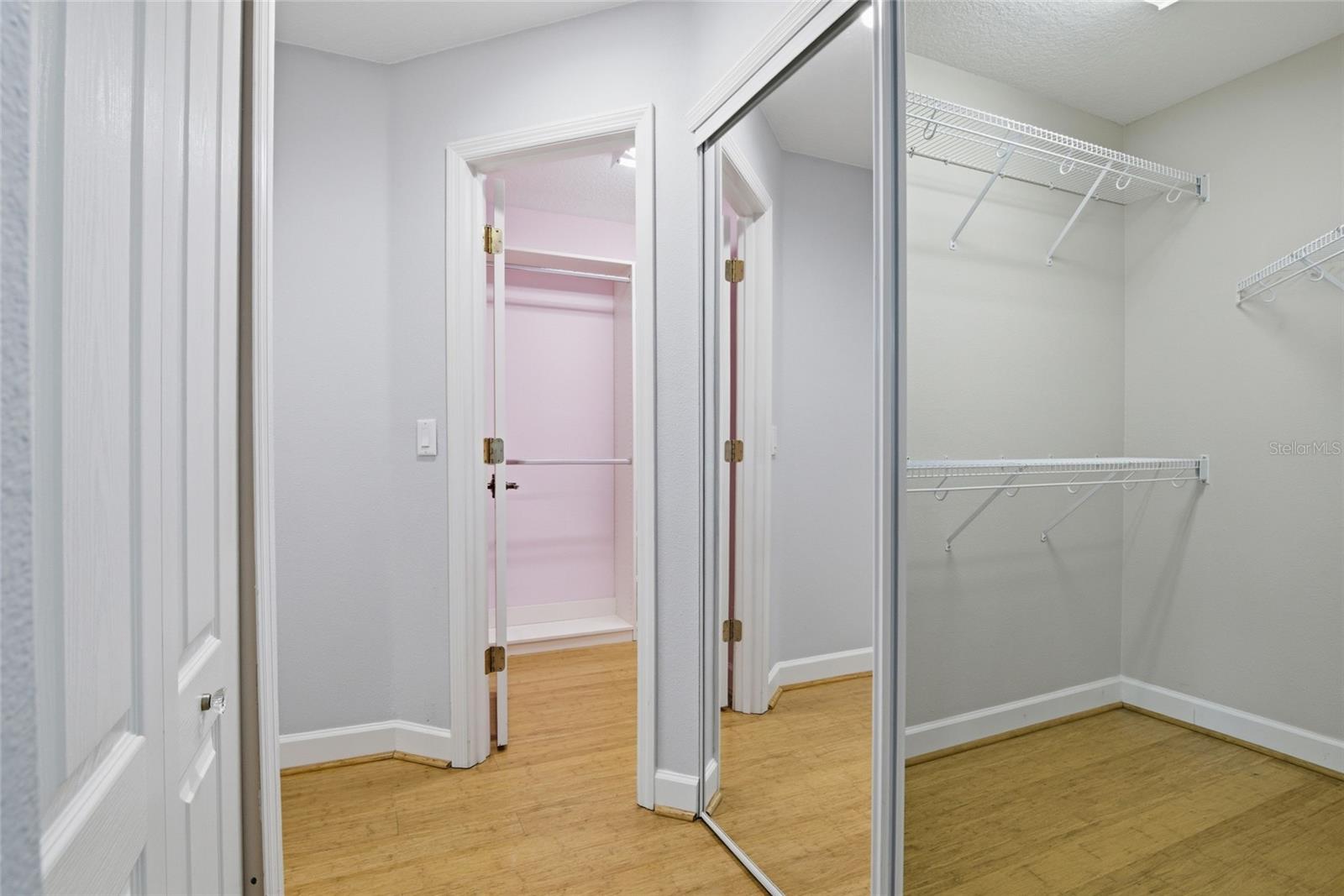 Listing photo id 23 for 3430 Turningwind Lane