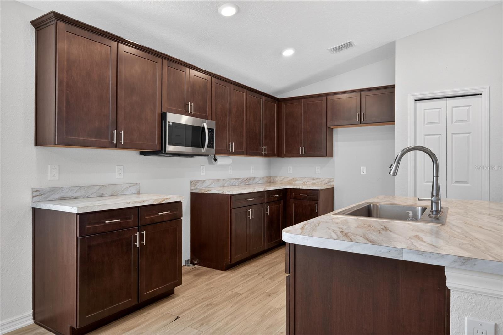 Image 7 of 27 For 2024 Noble Drive