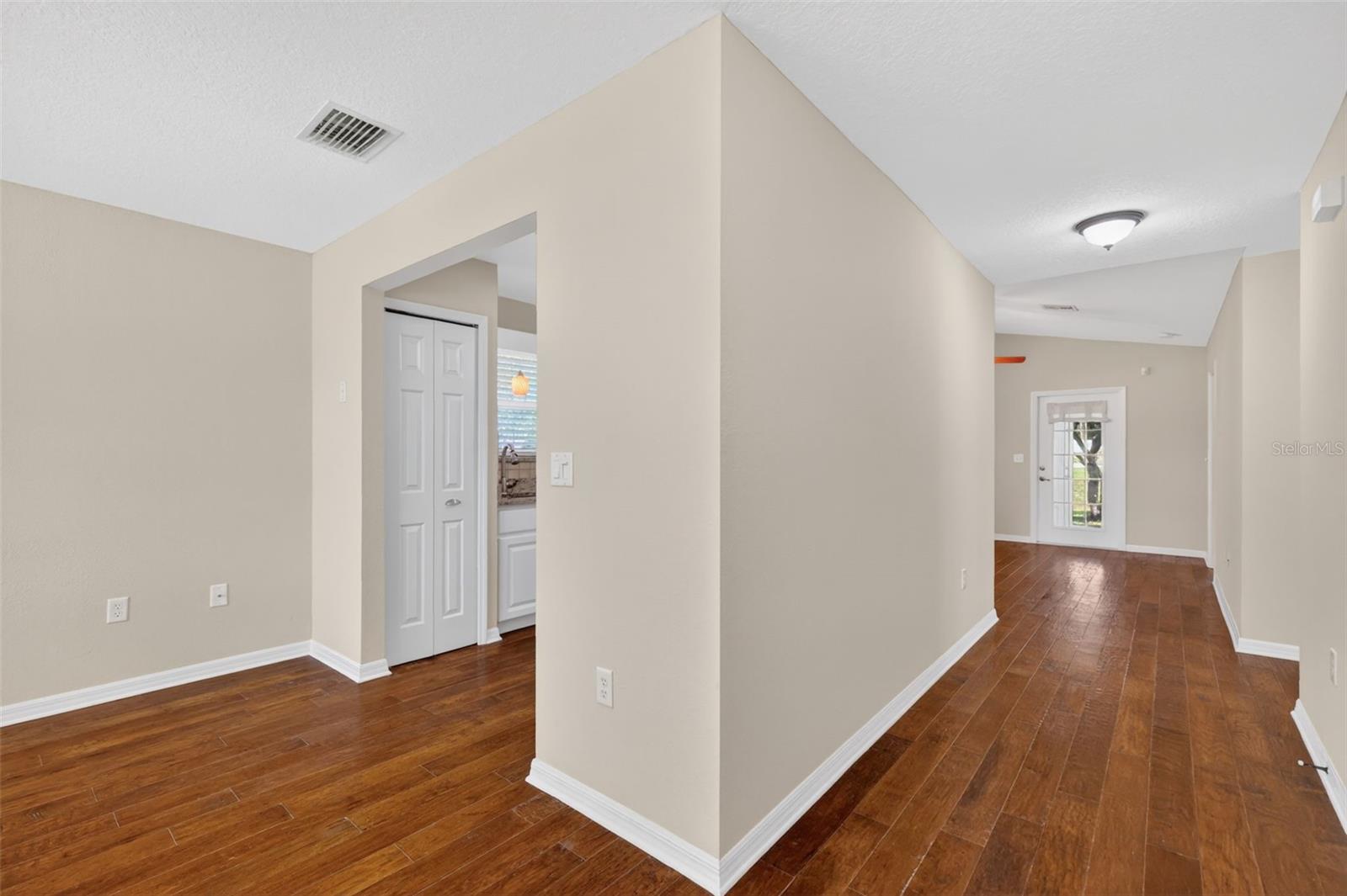 Image 16 of 51 For 2721 Bay Lagoon Way