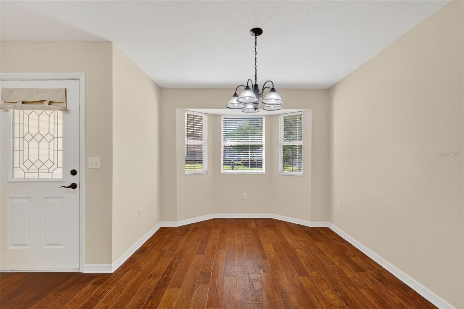 Image 19 of 51 For 2721 Bay Lagoon Way