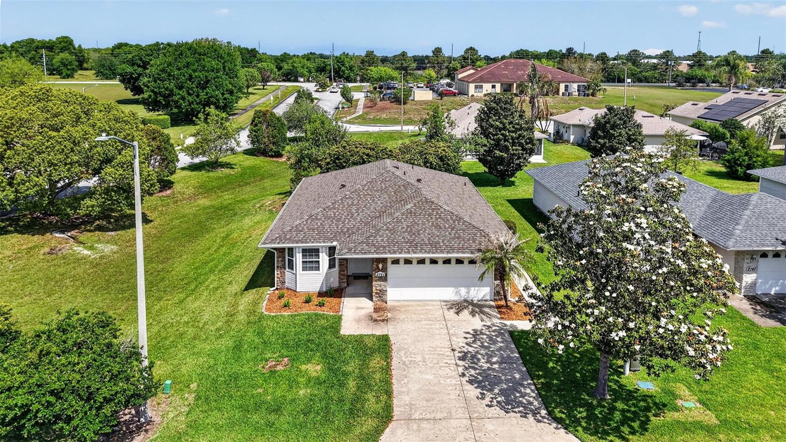 Image 3 of 51 For 2721 Bay Lagoon Way