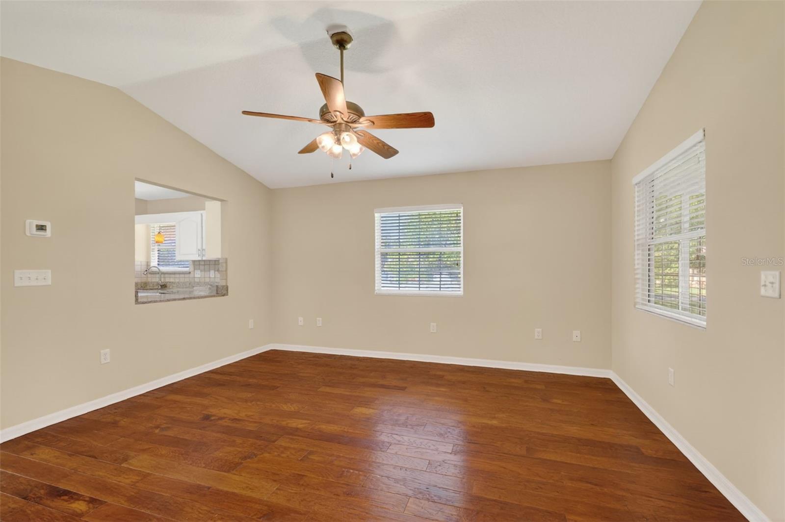 Image 33 of 51 For 2721 Bay Lagoon Way