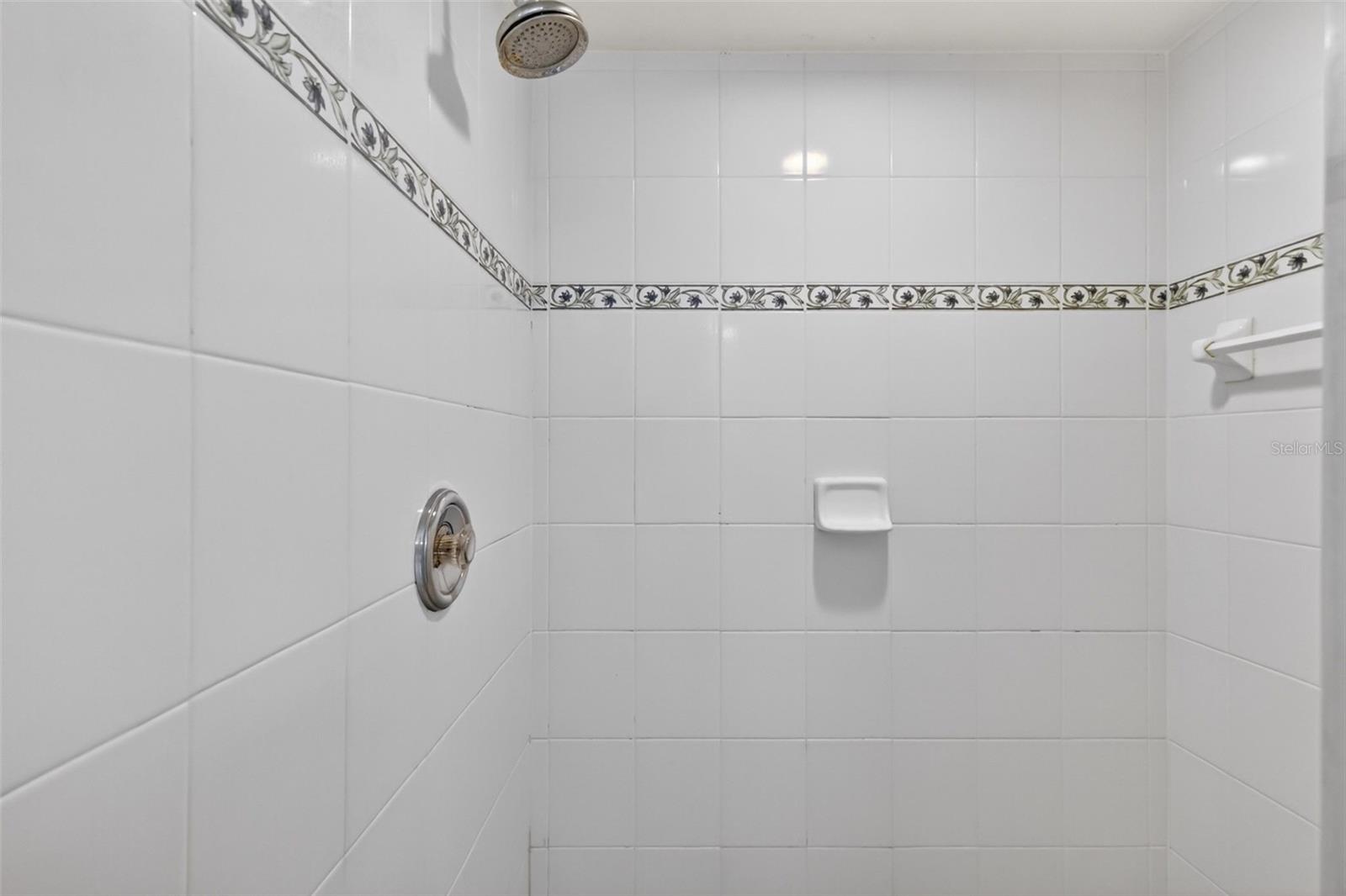 Image 39 of 51 For 2721 Bay Lagoon Way