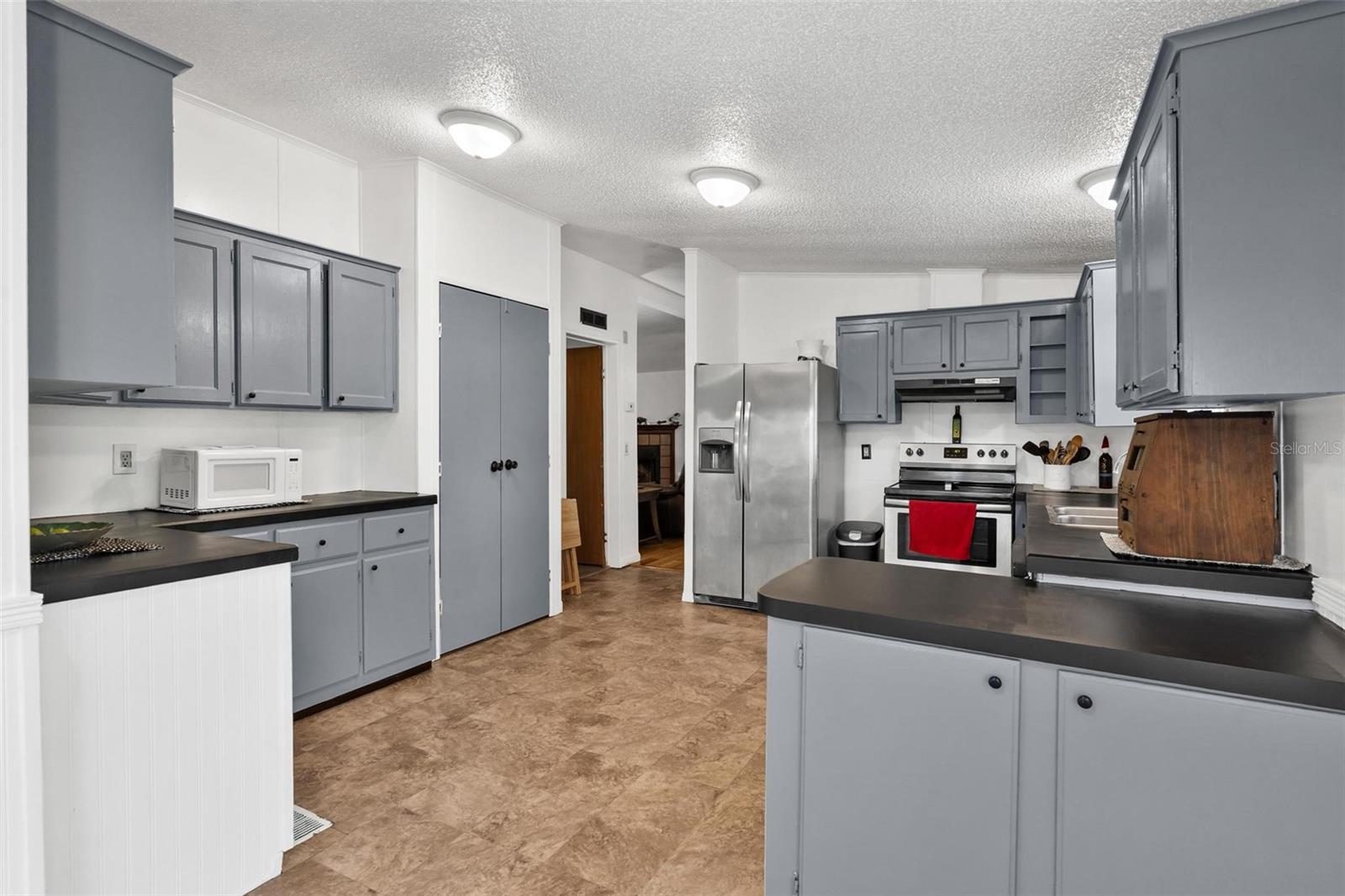 Image 15 of 42 For 18770 19th Place