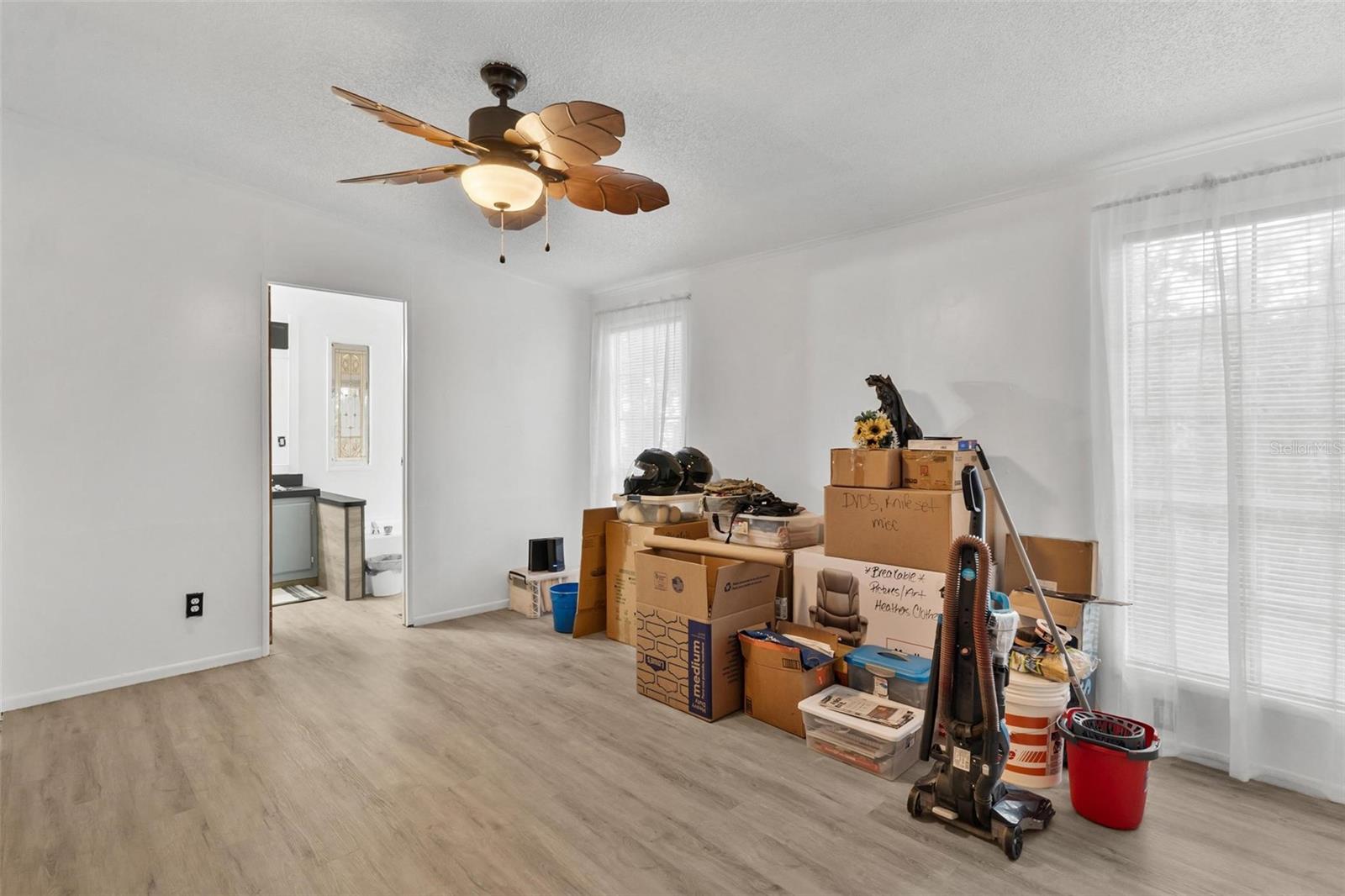 Image 24 of 42 For 18770 19th Place