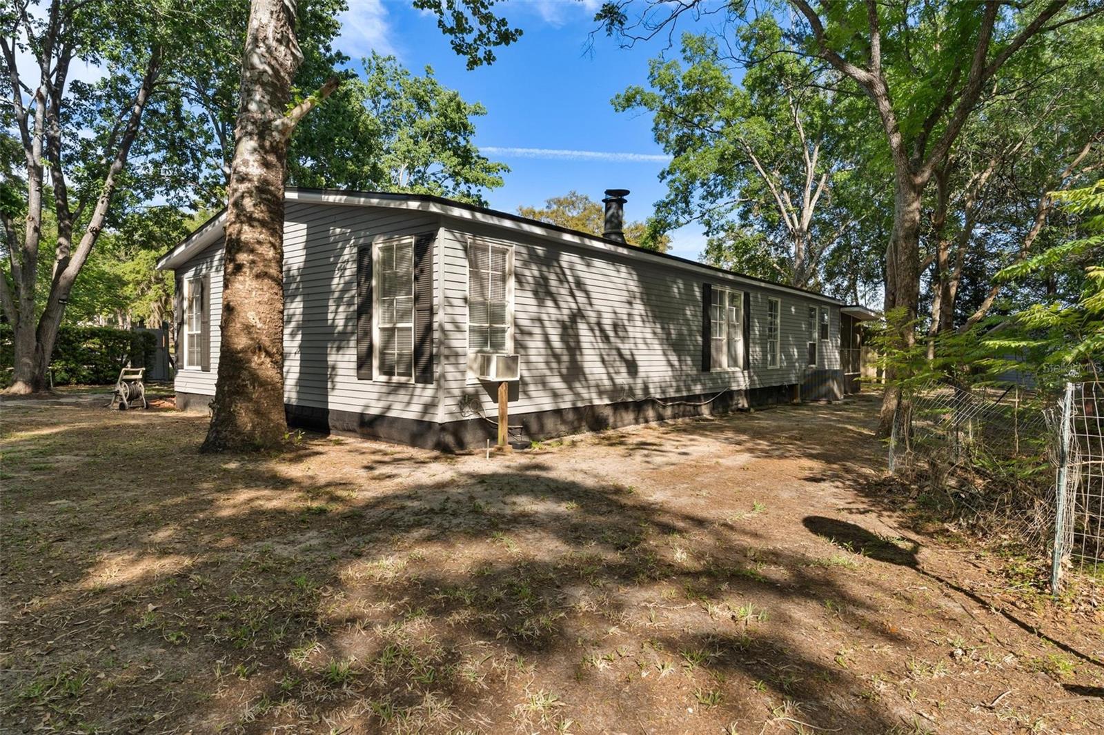 Image 38 of 42 For 18770 19th Place