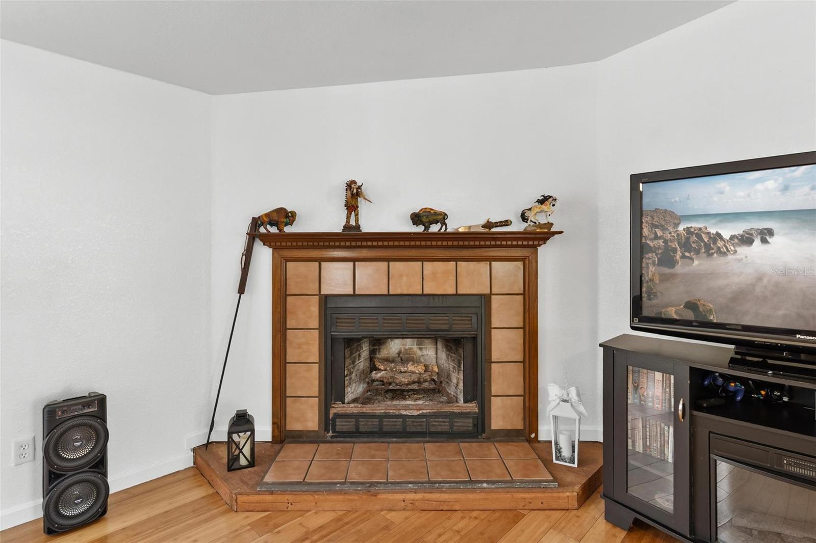 Image 9 of 42 For 18770 19th Place