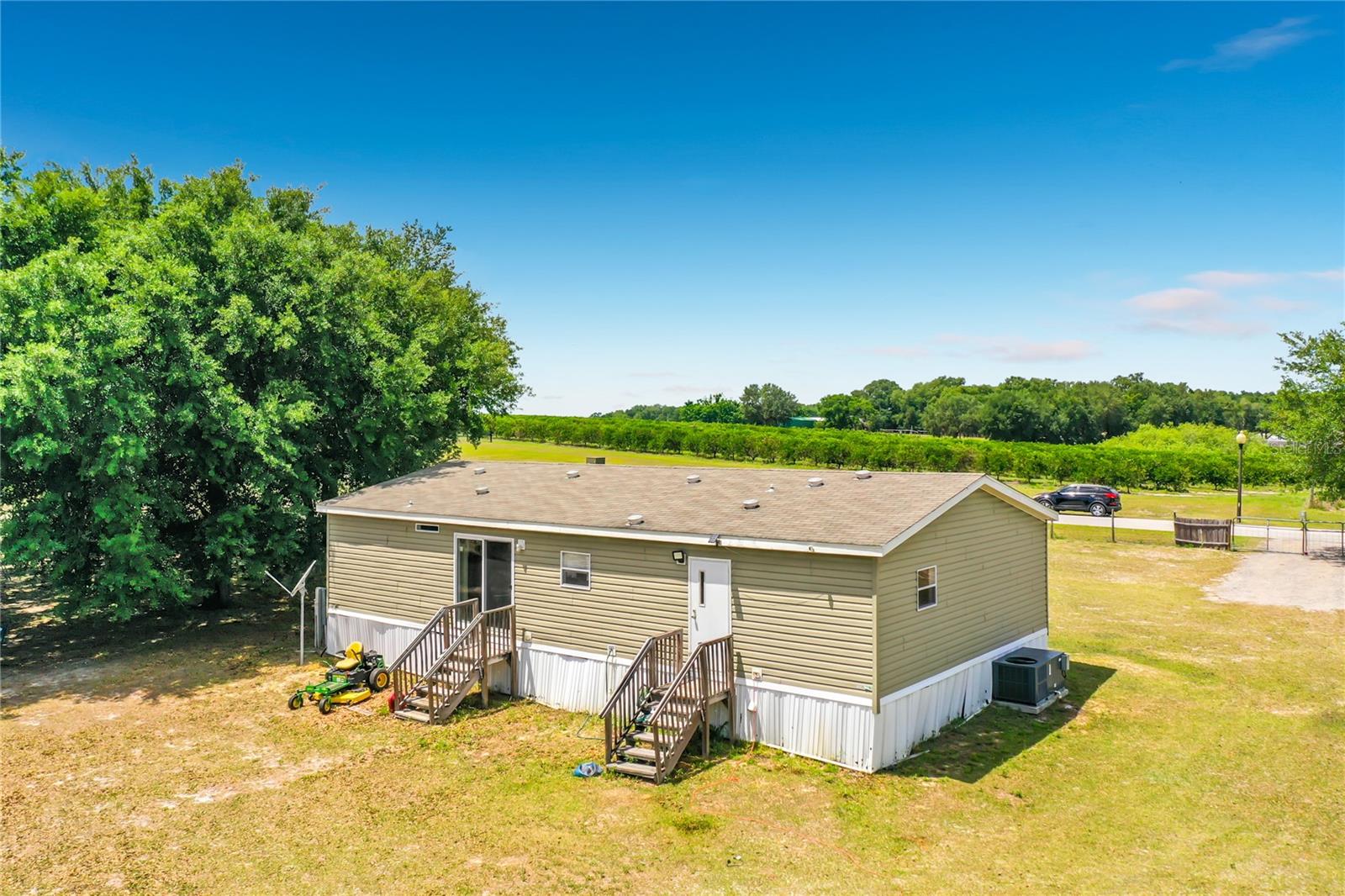 Image 3 of 36 For 8108 Sergeant Pepper Drive