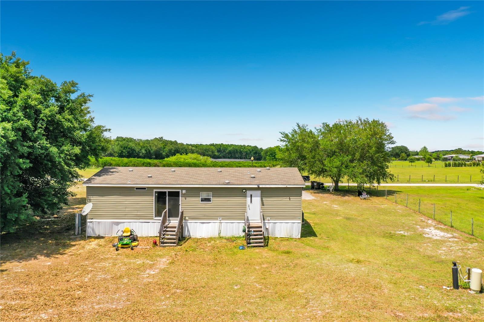 Image 5 of 36 For 8108 Sergeant Pepper Drive