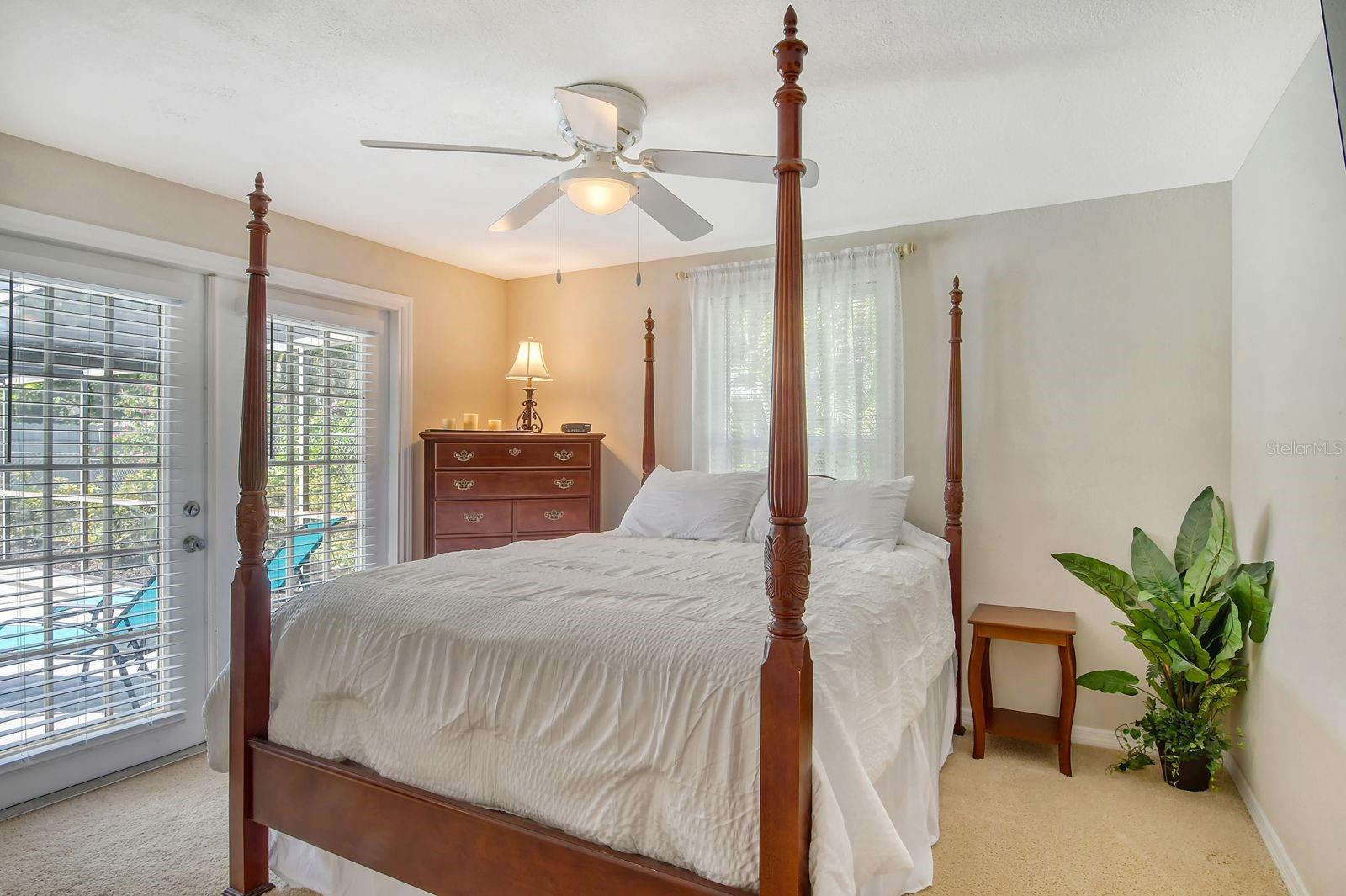 Image 12 of 33 For 6213 34th Avenue W