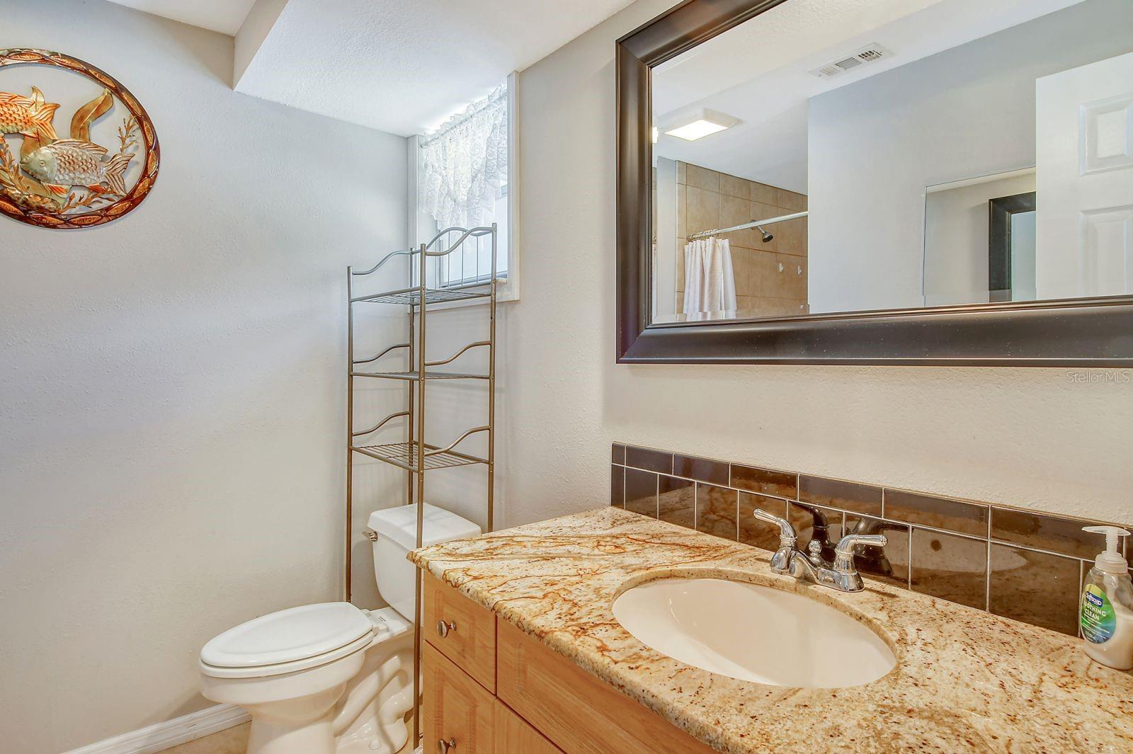 Image 15 of 33 For 6213 34th Avenue W