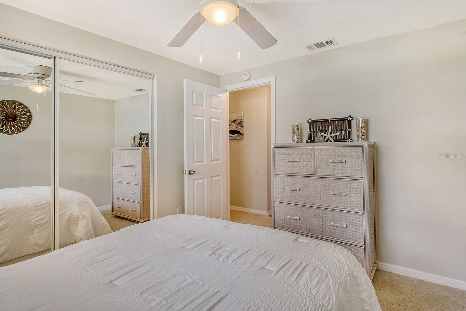 Image 18 of 33 For 6213 34th Avenue W