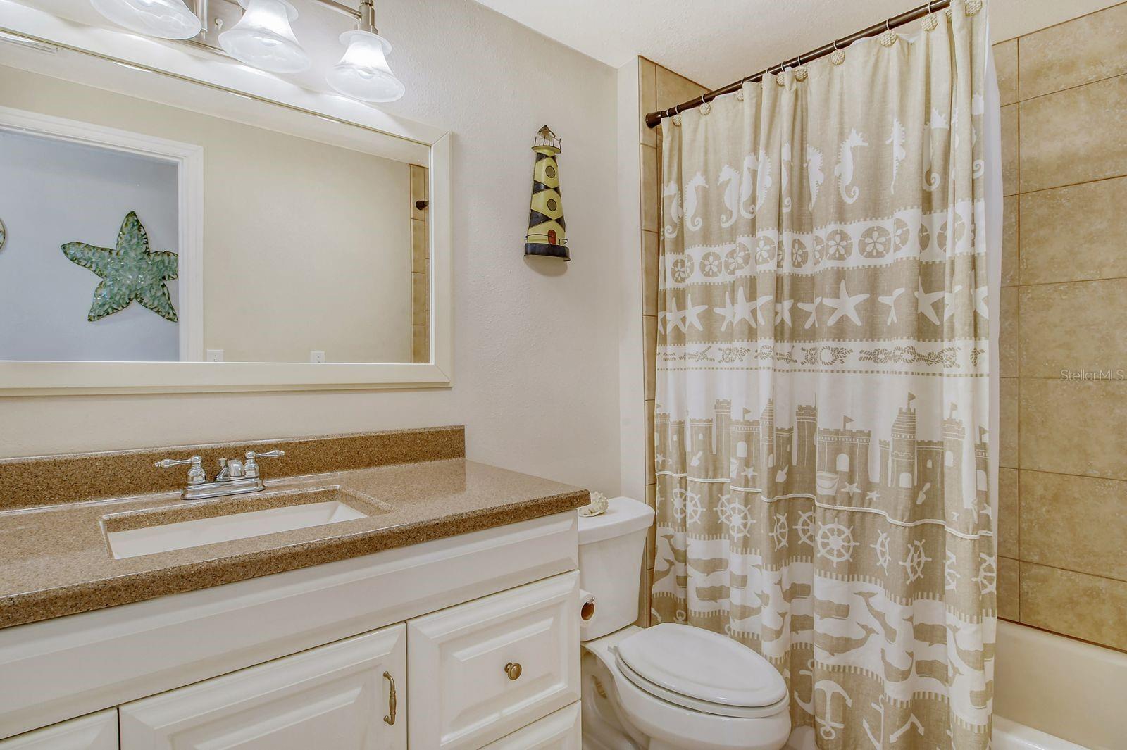 Image 20 of 33 For 6213 34th Avenue W