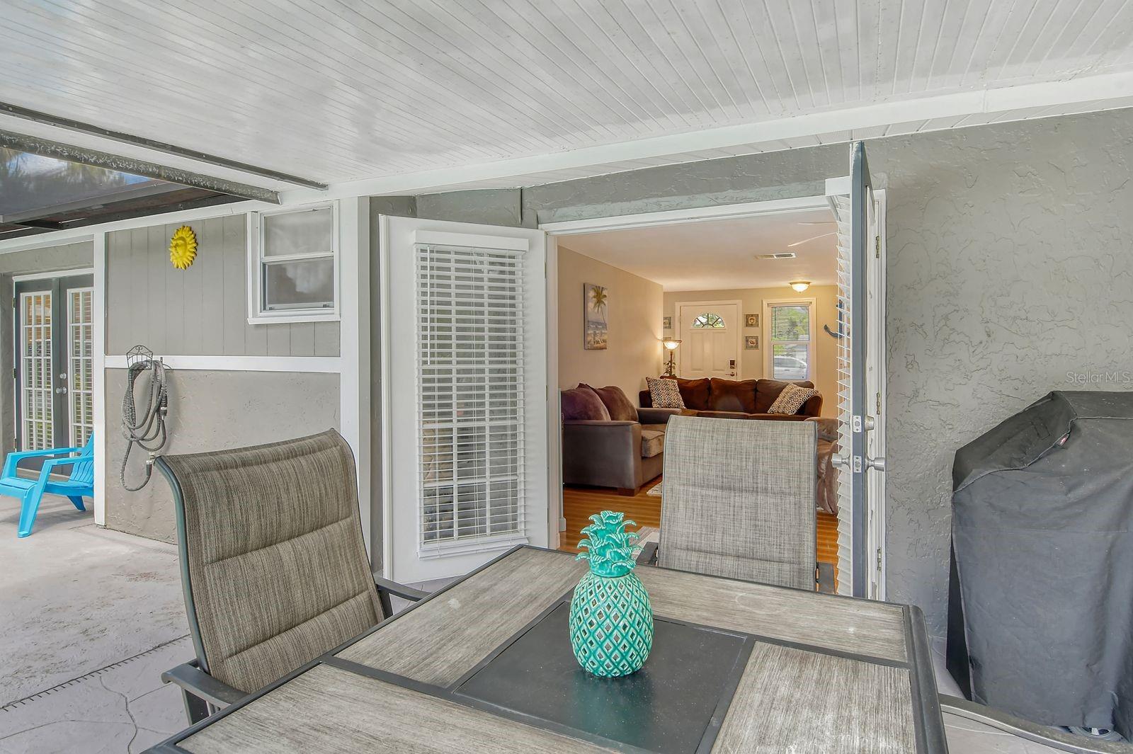 Image 21 of 33 For 6213 34th Avenue W