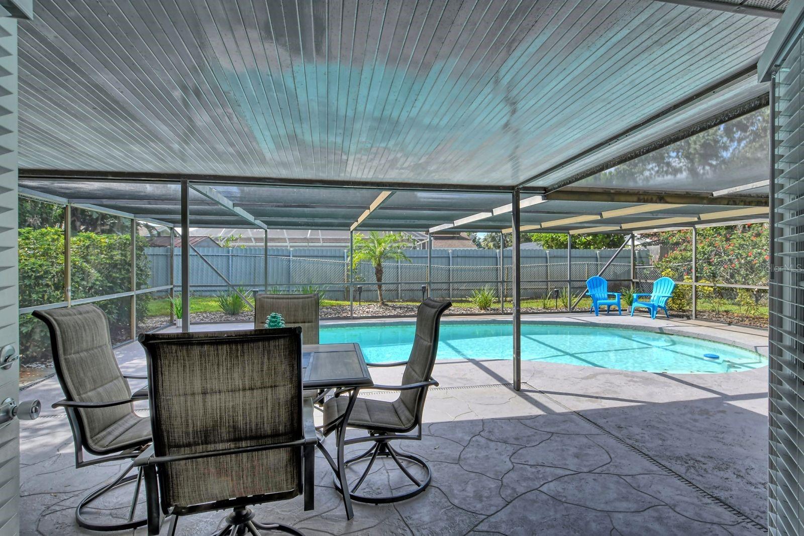 Image 22 of 33 For 6213 34th Avenue W