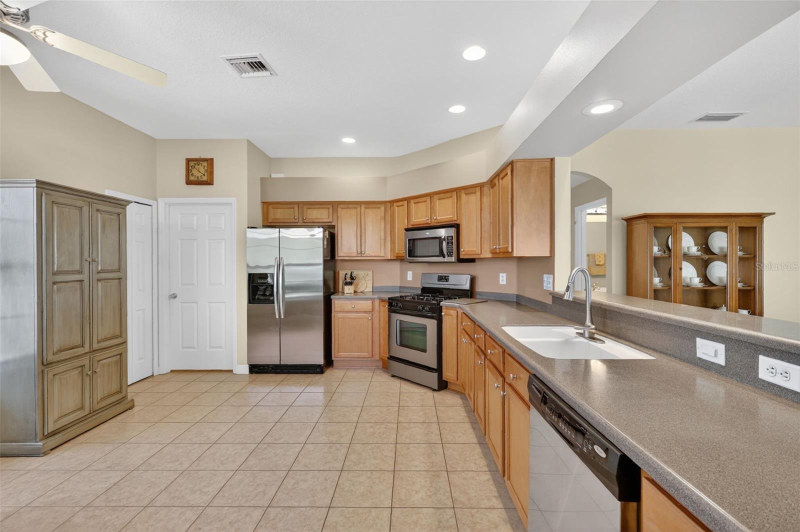 Image 14 of 60 For 2359 Wakefield Way