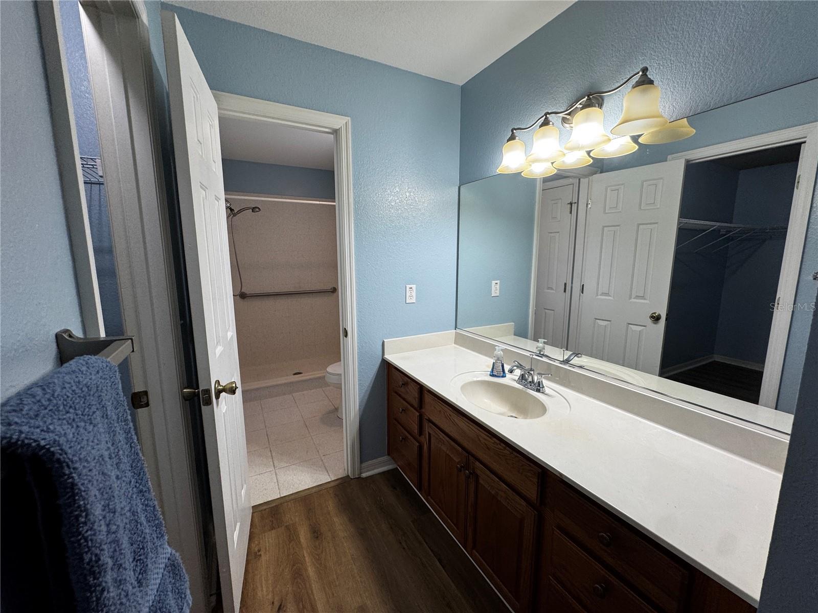 Image 12 of 17 For 17522 95th Circle