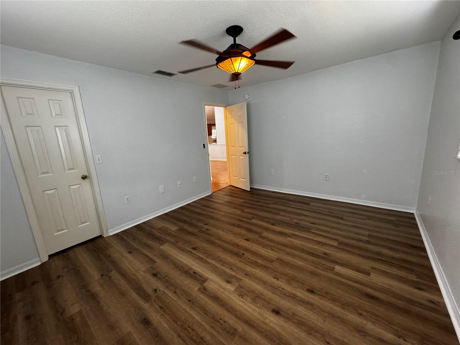 Image 15 of 17 For 17522 95th Circle