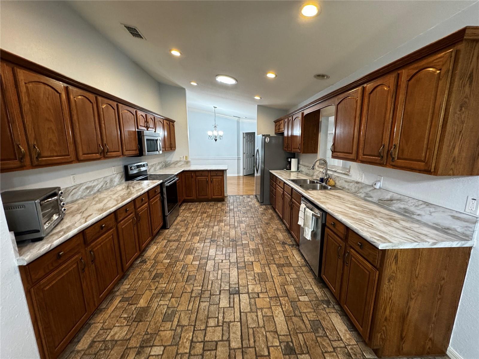 Image 5 of 17 For 17522 95th Circle