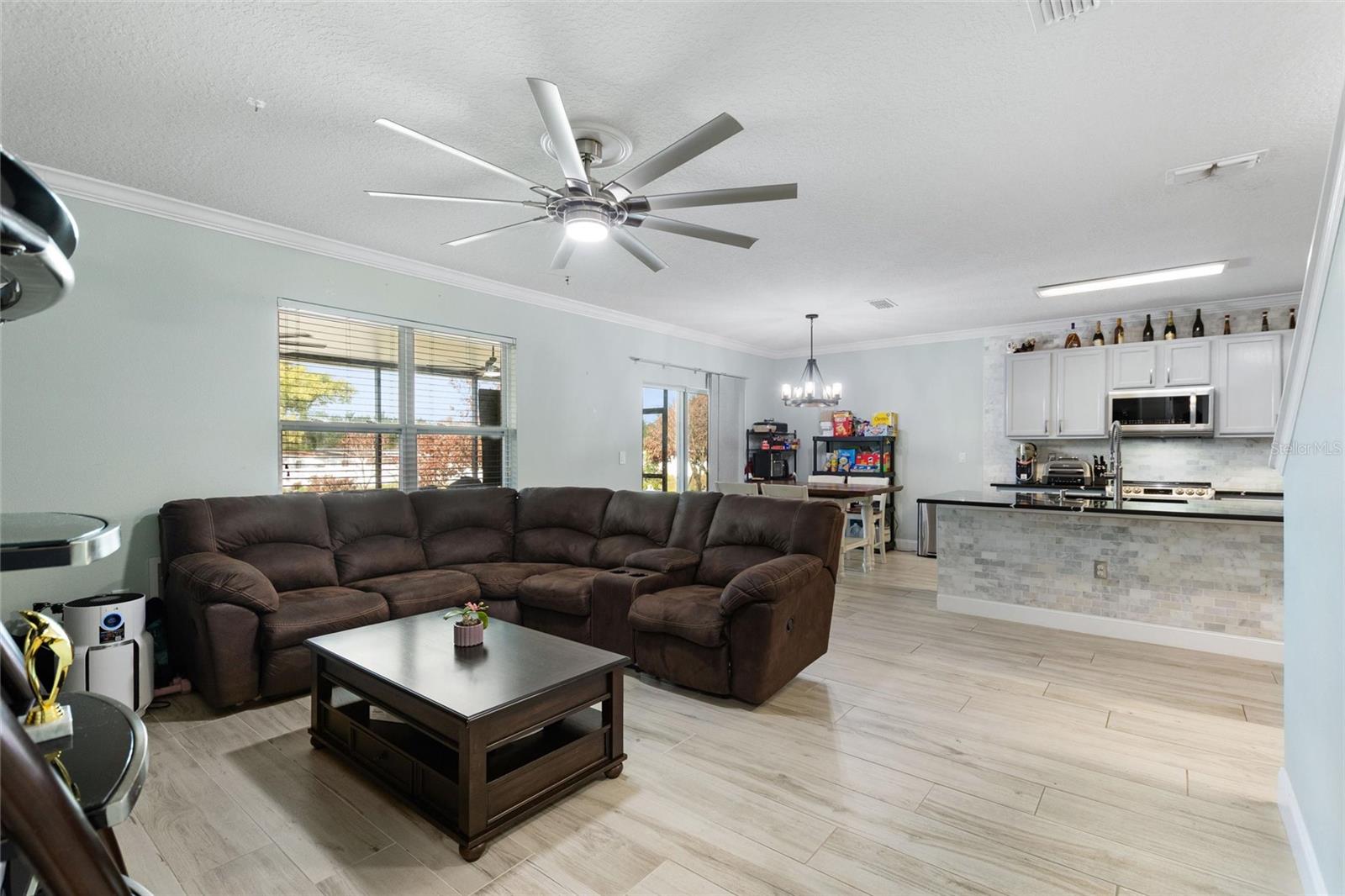 Image 15 of 51 For 144 Tracy Circle