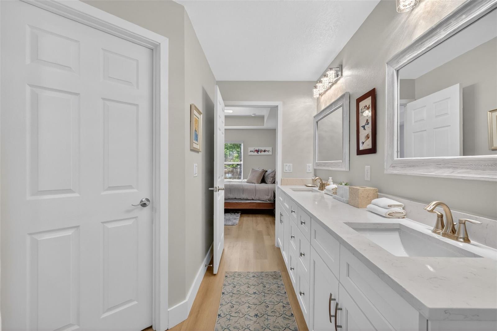 Image 23 of 50 For 335 Vincent Drive