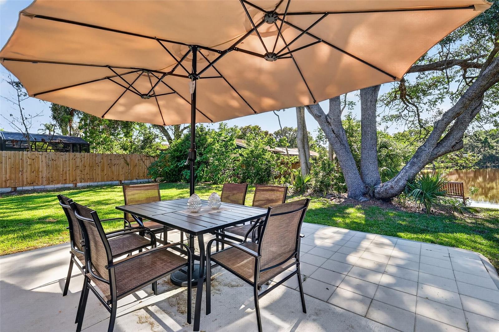 Image 34 of 50 For 335 Vincent Drive