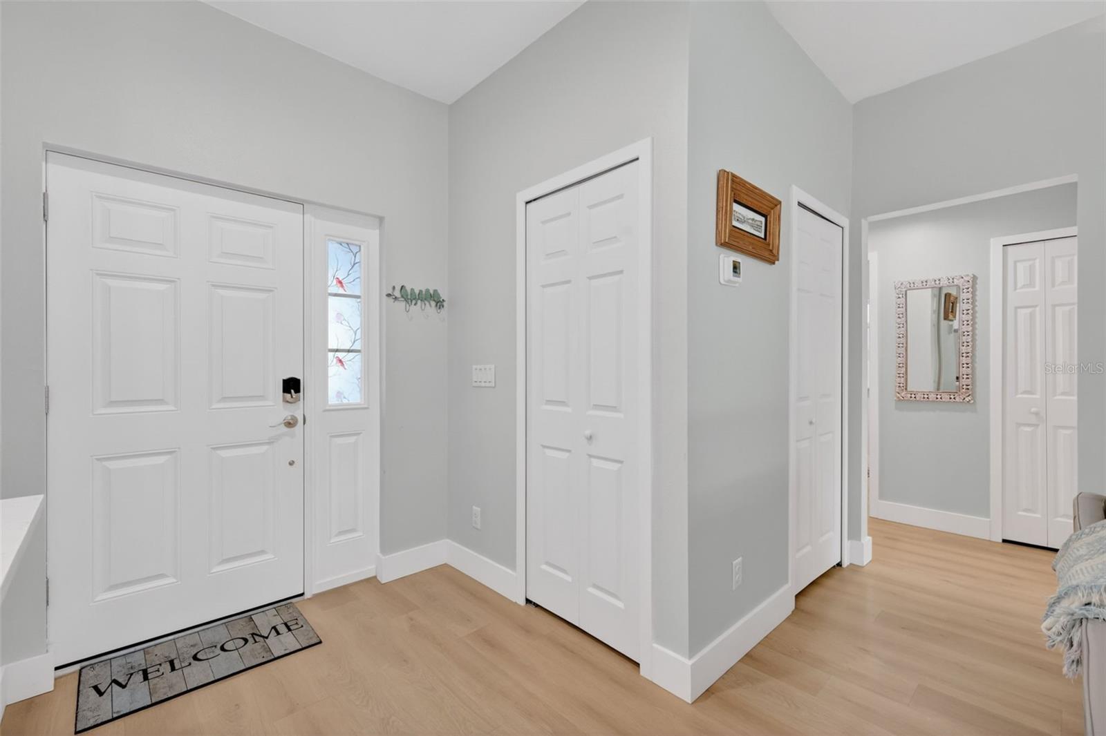 Image 8 of 50 For 335 Vincent Drive