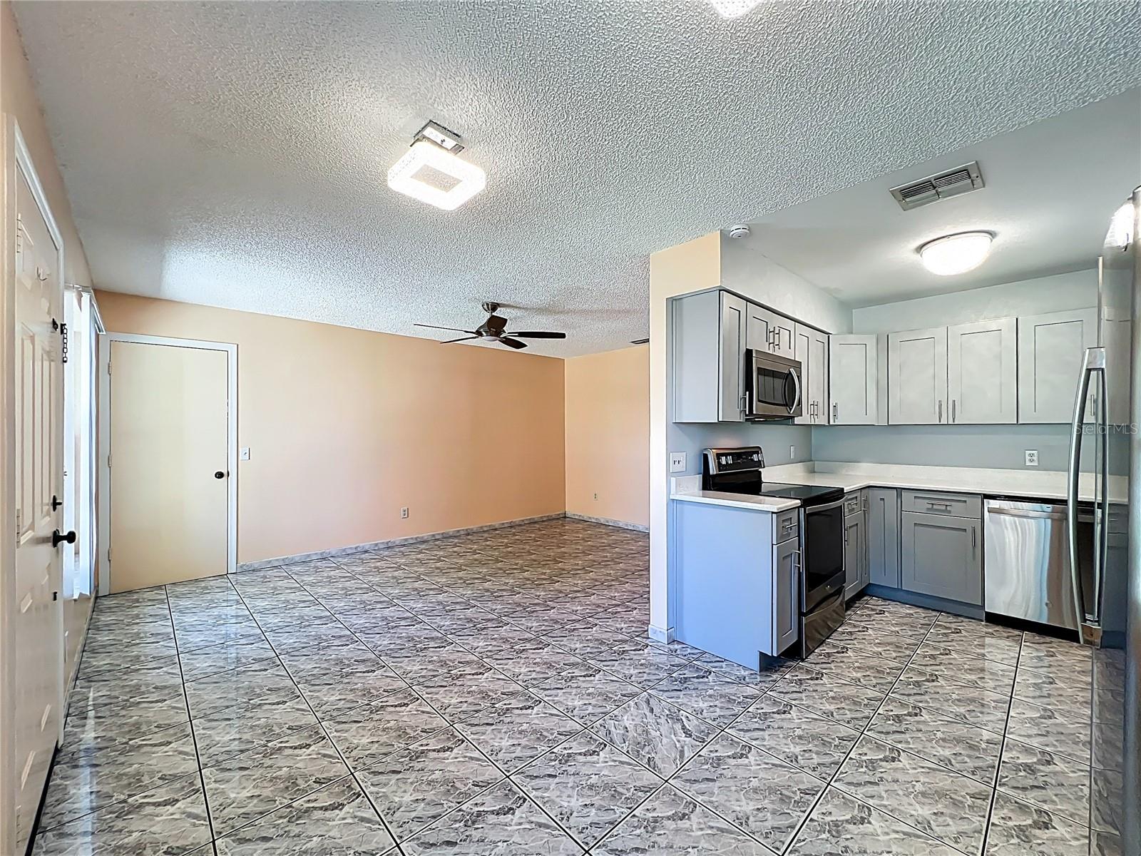 Image 18 of 55 For 612 Palmetto Drive